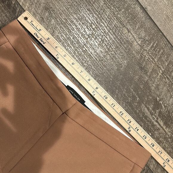 Ann Taylor Women's Signature Trouser Tan Size 10 - Picture 5 of 8